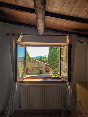 Finestra con vista Poggio al Coniglio