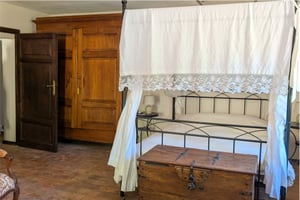 Camera matrimoniale accogliente a Poggio al Coniglio in Toscana
